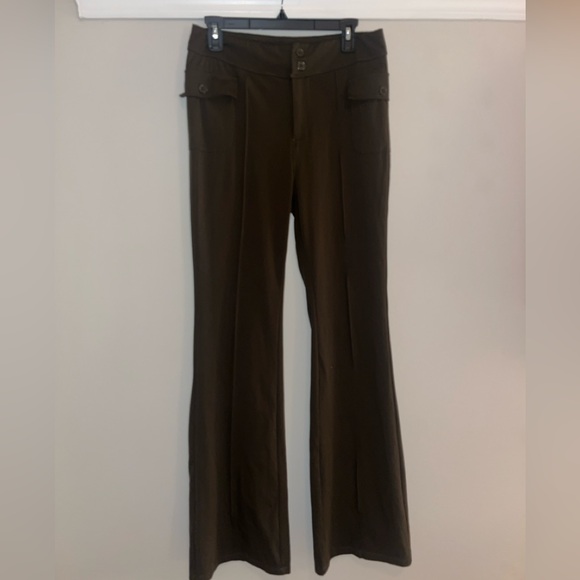 Halara High Waisted Flare Cargo Pants - Size Large LONG - Picture 6 of 10